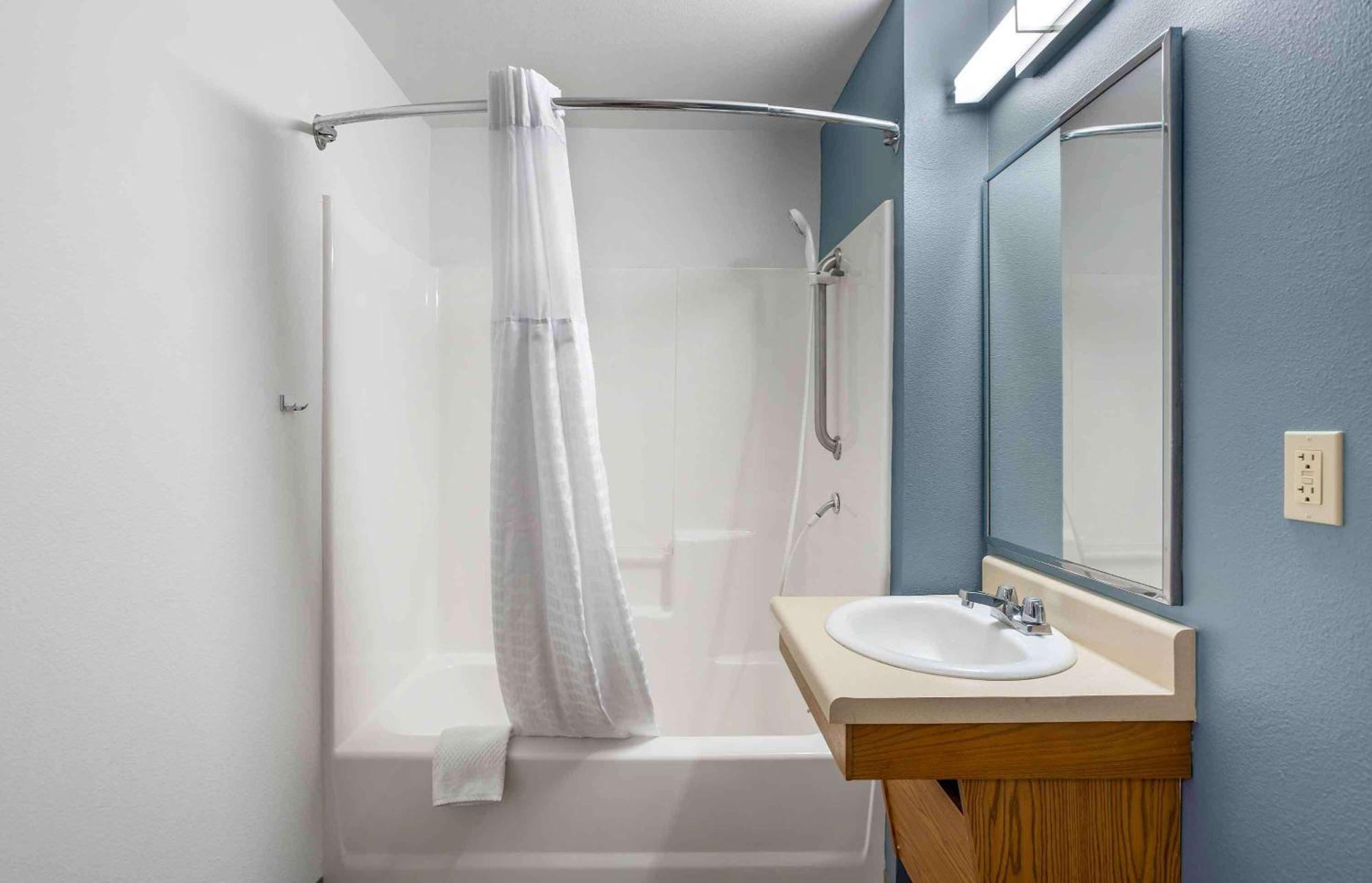Extended Stay America Select Suites - Wichita - Airport Extérieur photo