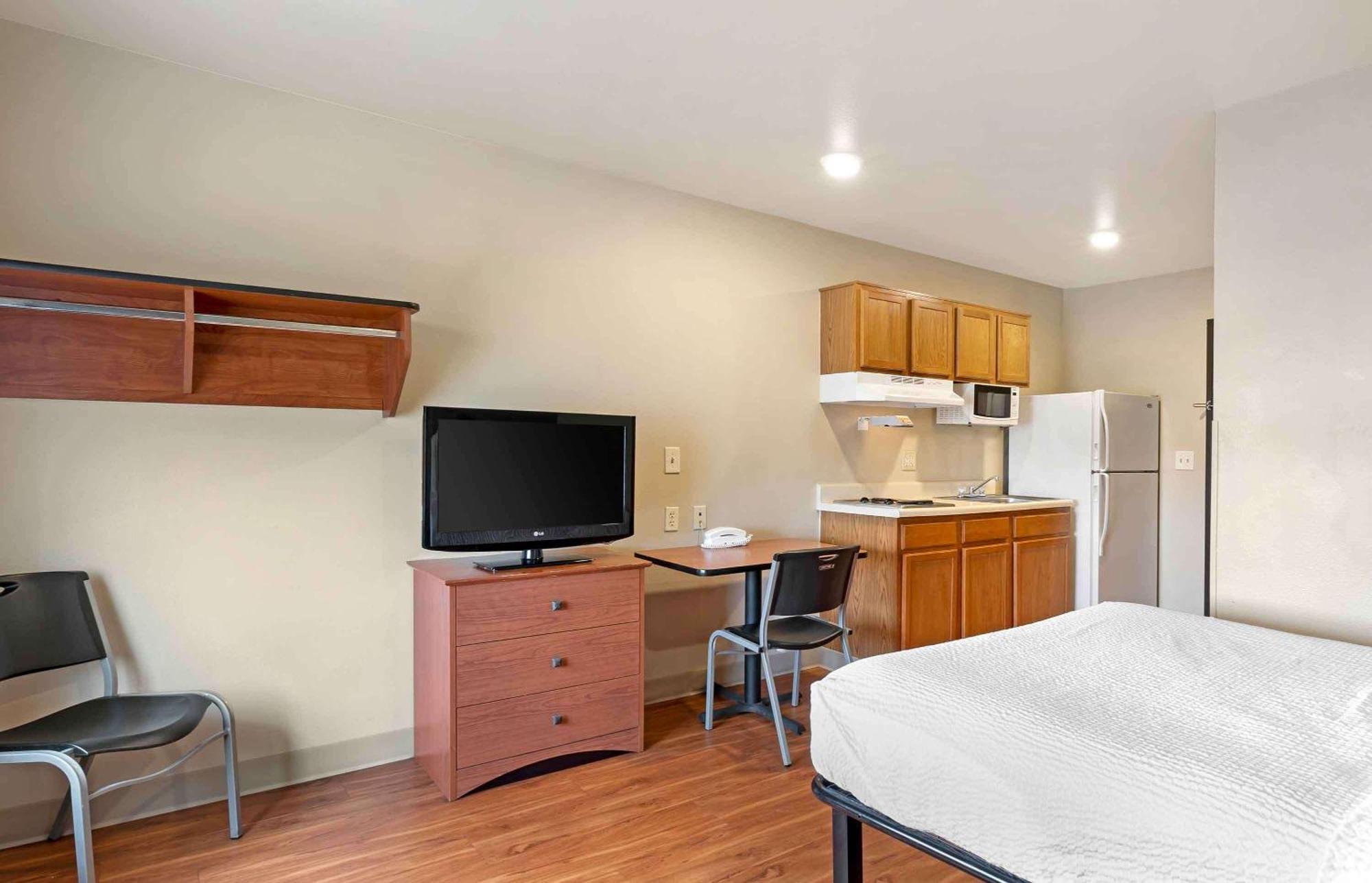Extended Stay America Select Suites - Wichita - Airport Extérieur photo