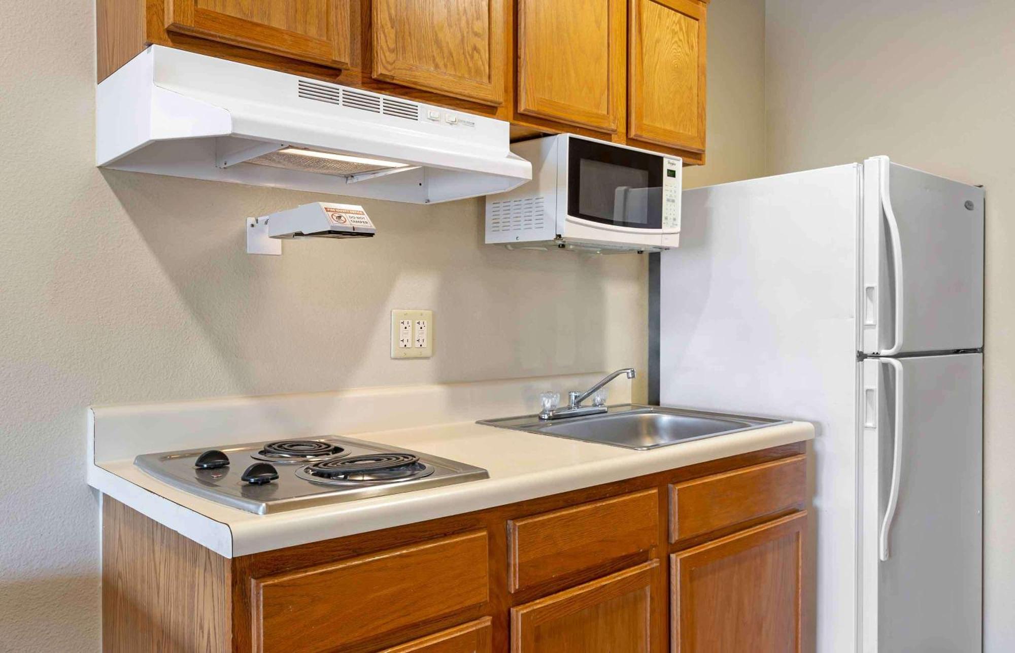 Extended Stay America Select Suites - Wichita - Airport Extérieur photo